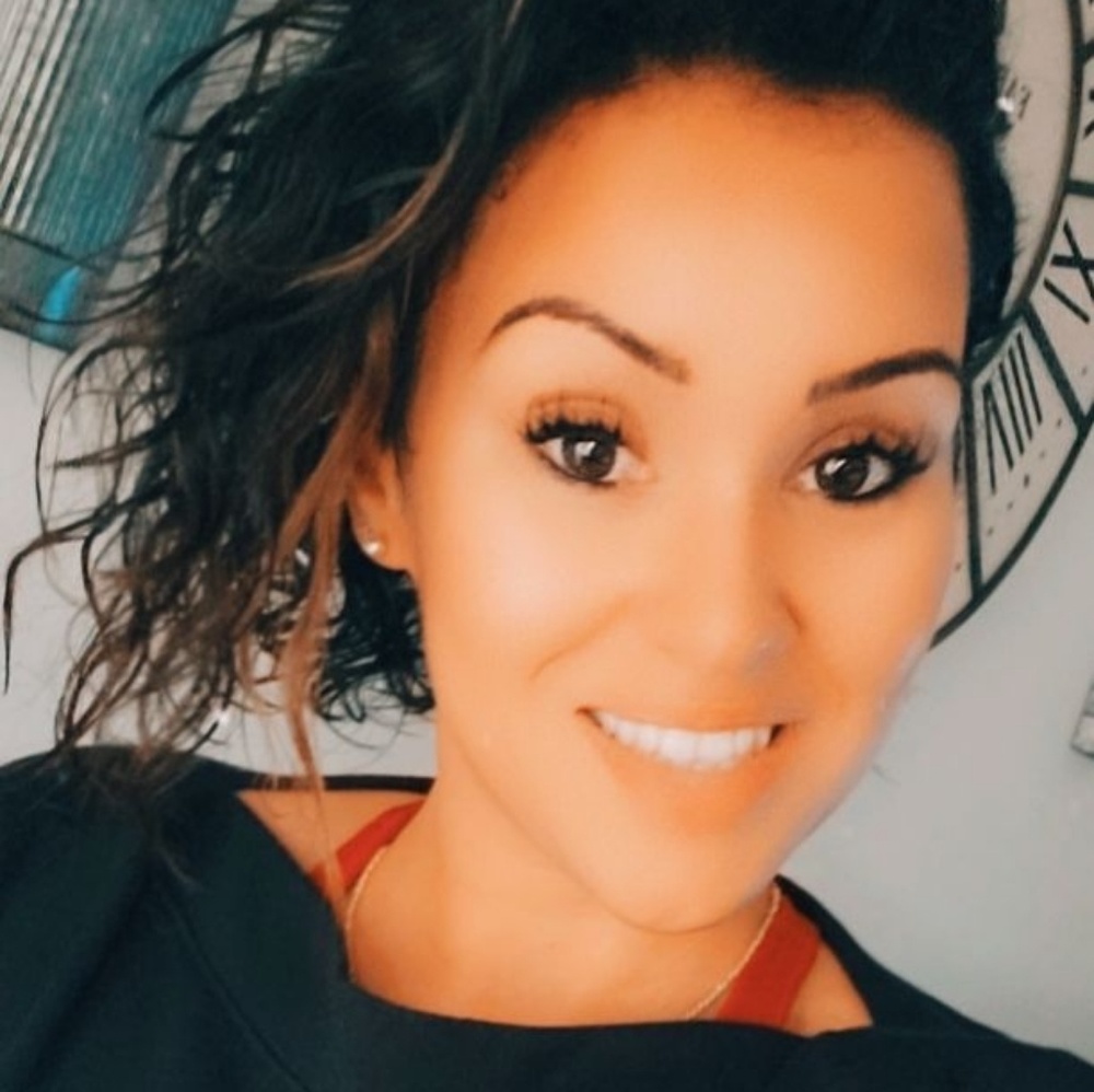 Meet your Posher, Maria